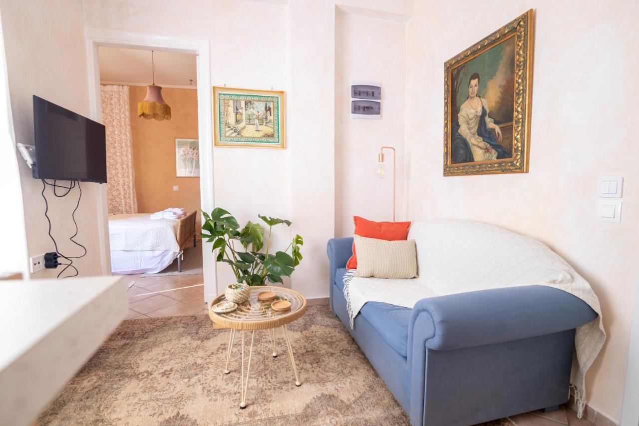 Mediterranean House - 12 Min From Acropolis! Atenas Exterior foto