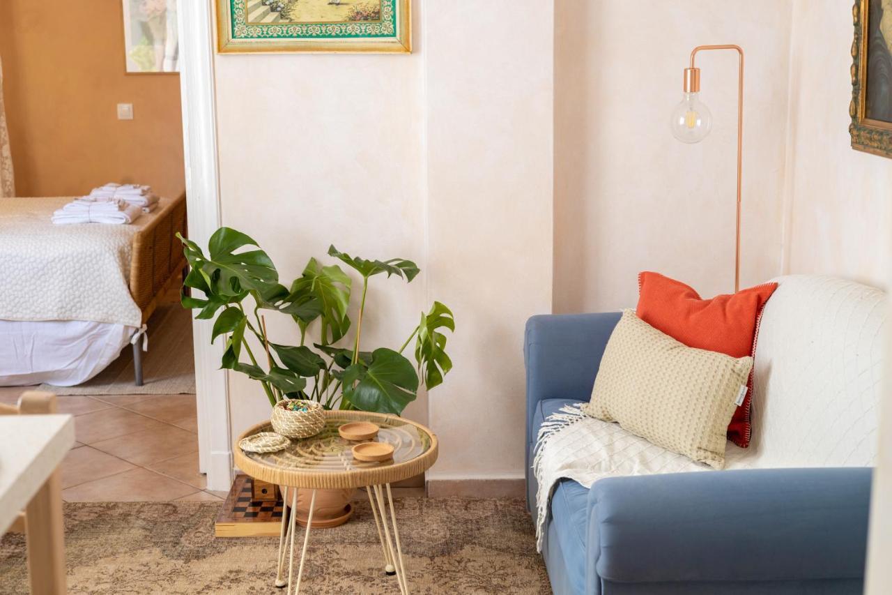 Mediterranean House - 12 Min From Acropolis! Atenas Exterior foto