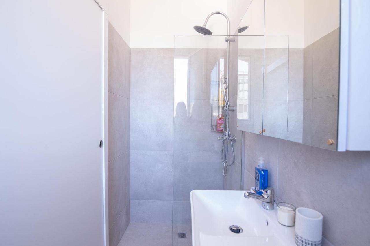 Mediterranean House - 12 Min From Acropolis! Atenas Exterior foto